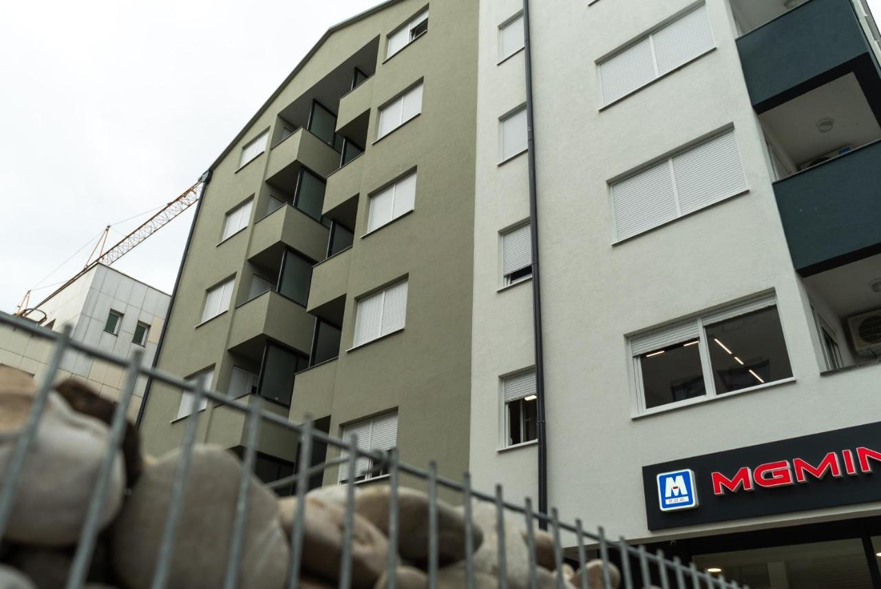 Lux Apartment III プリイェドル エクステリア 写真