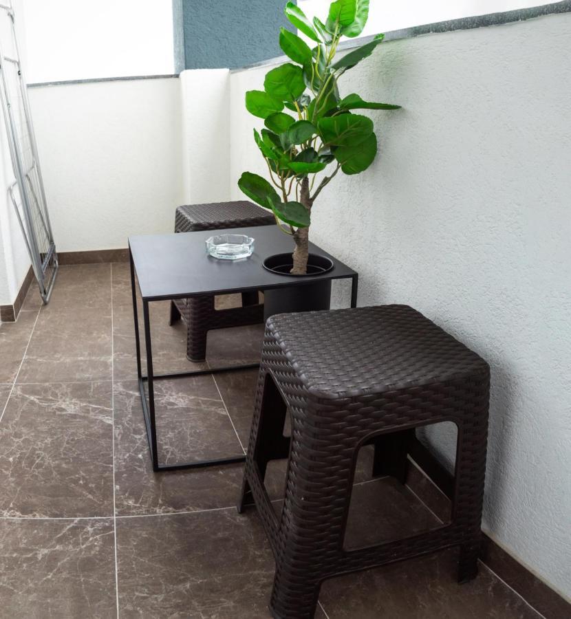 Lux Apartment III プリイェドル エクステリア 写真