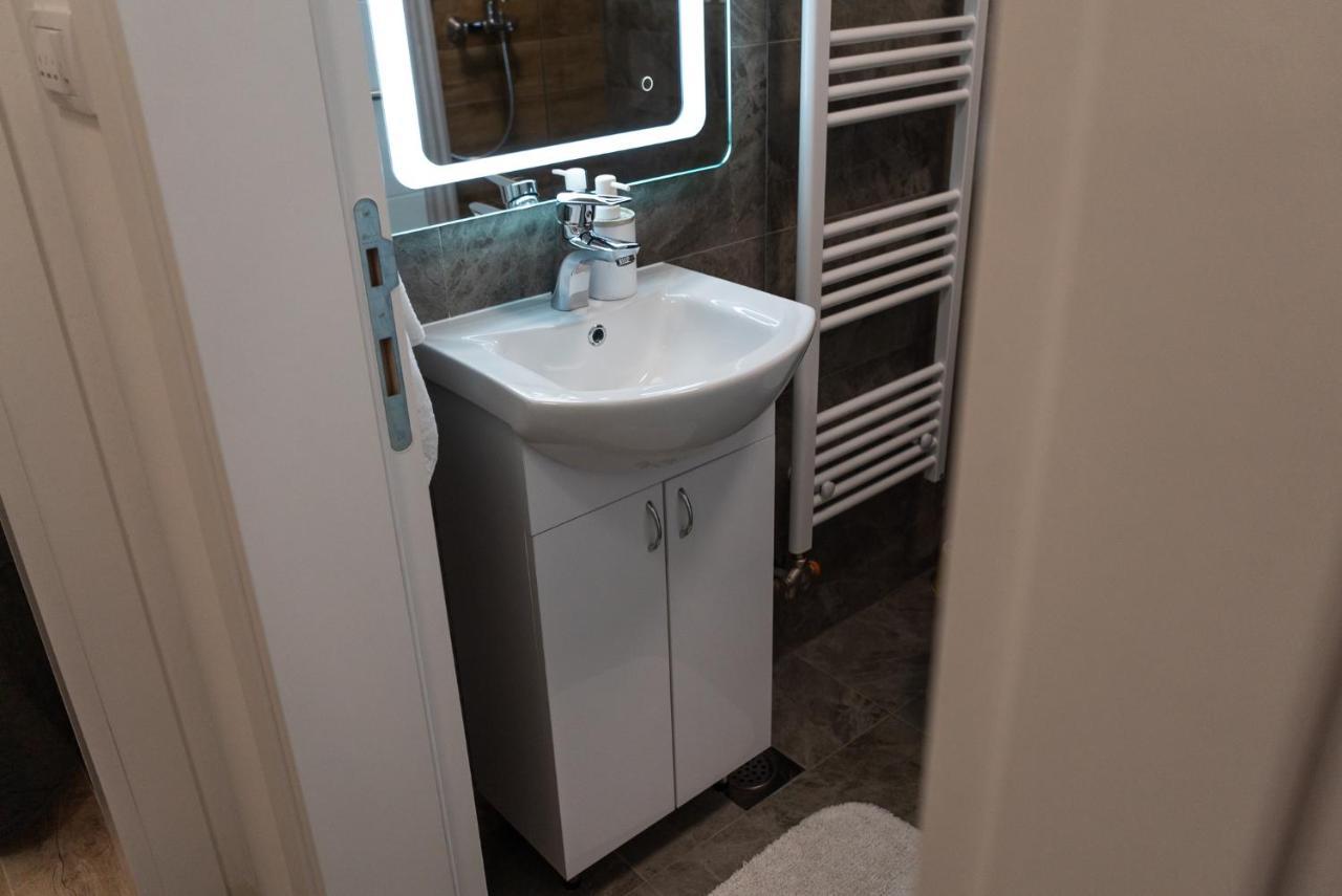 Lux Apartment III プリイェドル エクステリア 写真